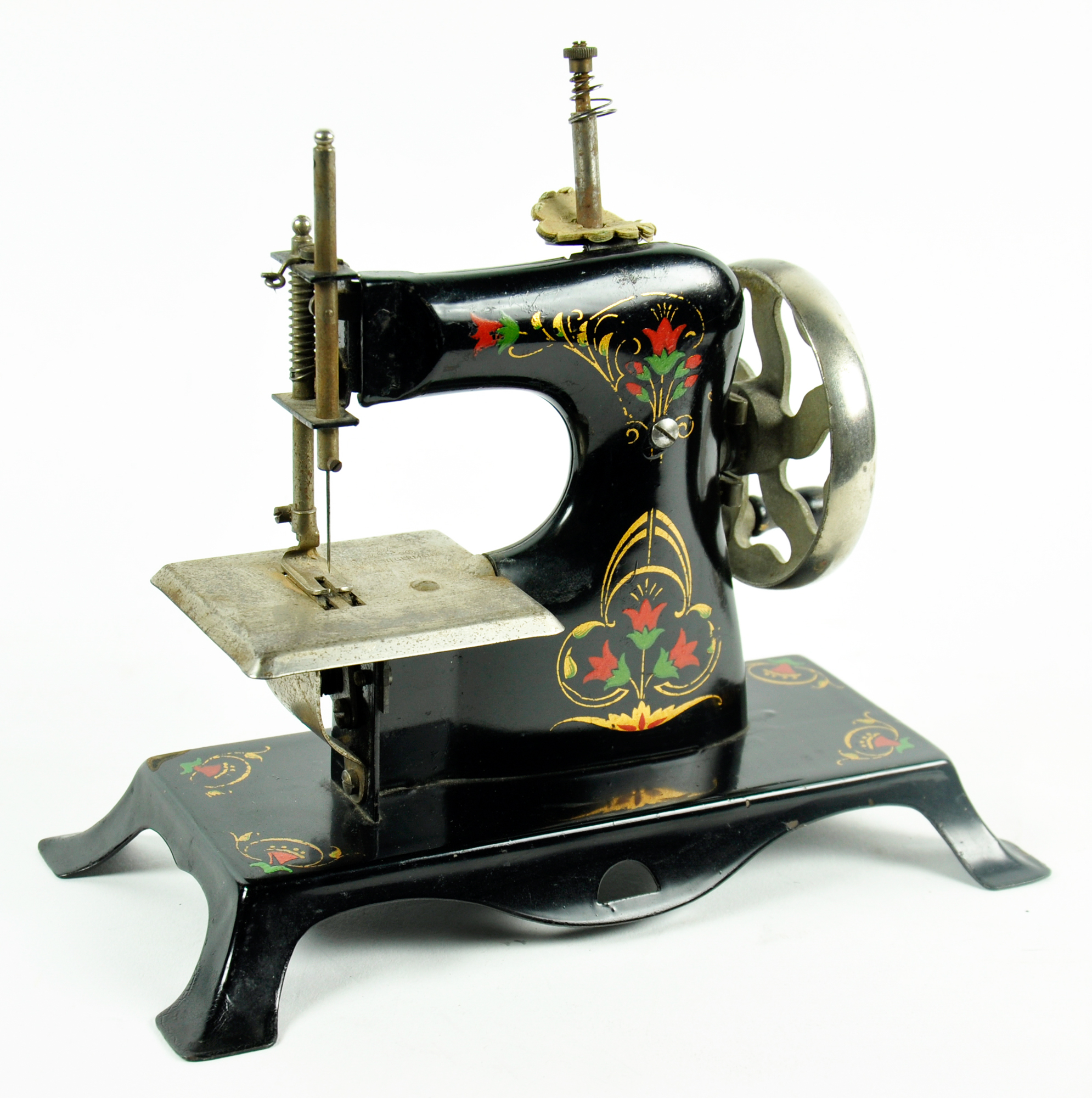 Your oldest gadgets: from sewing machines to toastie makers - Saga  Exceptional